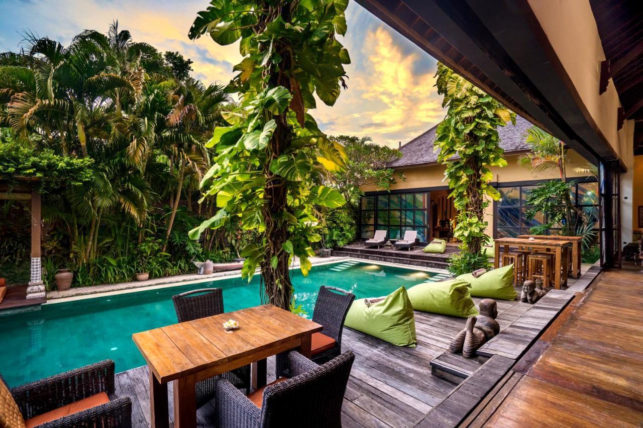 Lautan Kupu - Kupu Villas Kuta  Luaran gambar