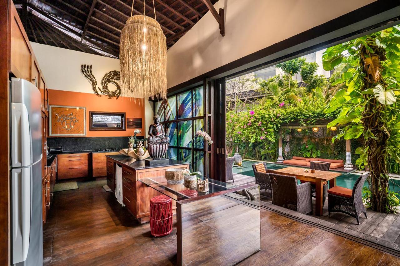 Lautan Kupu - Kupu Villas Kuta  Luaran gambar